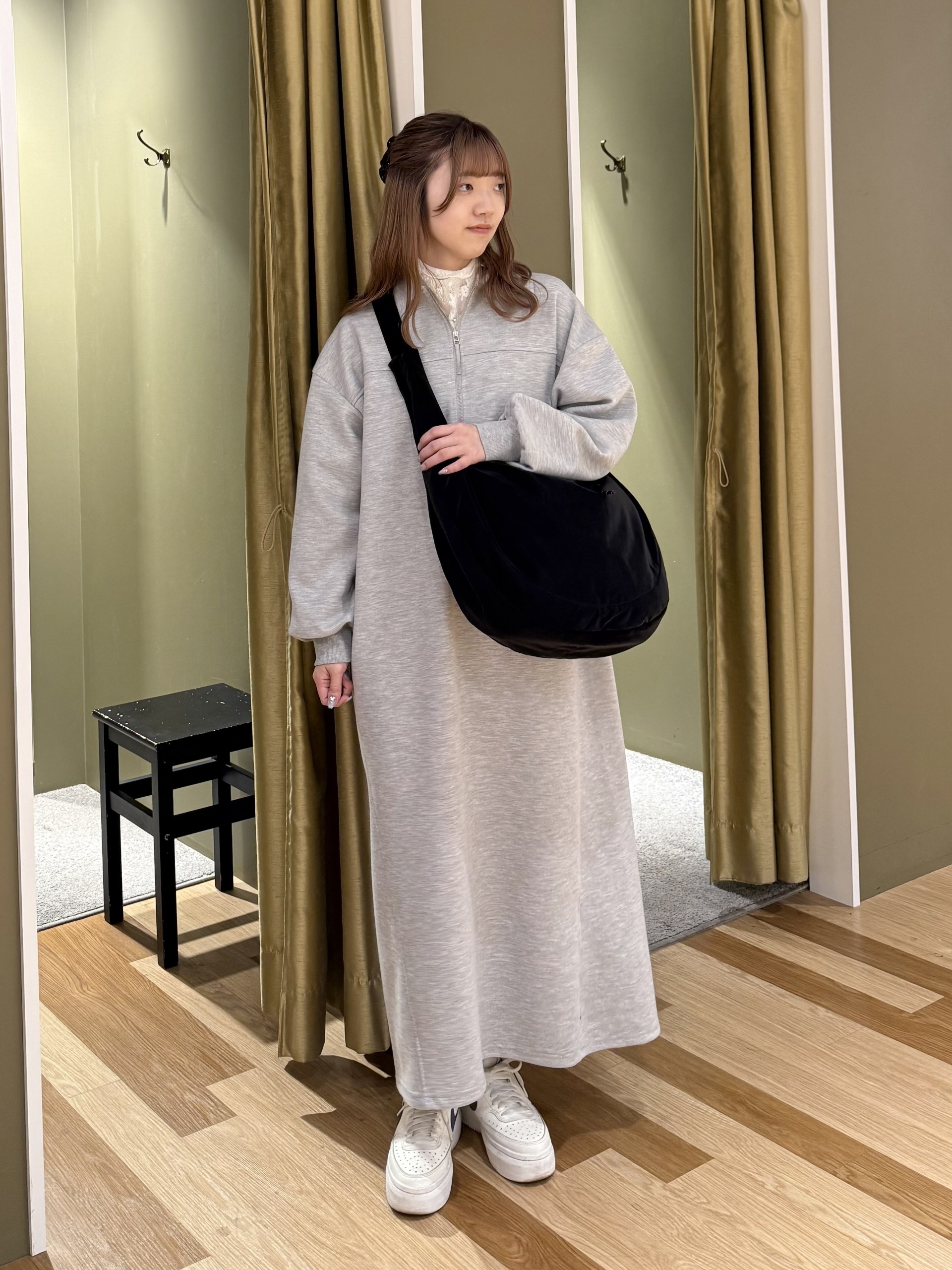 ＃カジュアルすぎないワンピース