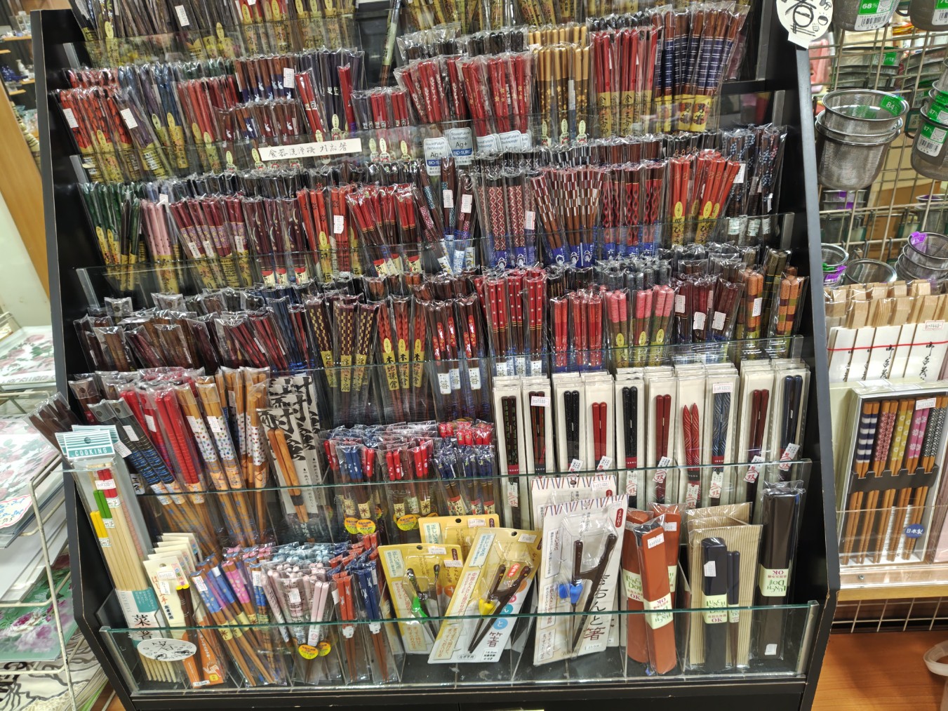 お箸も各種ございます