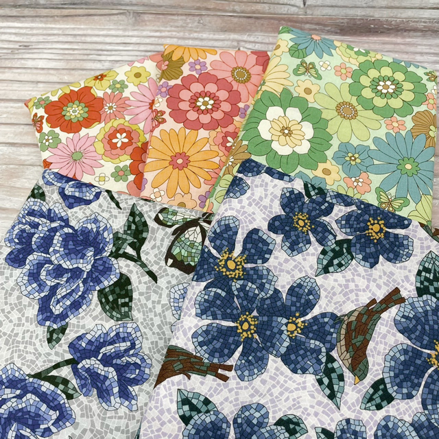 花柄プリントカットクロス(1m)？セール価格　50％OFF　￥550(税込)