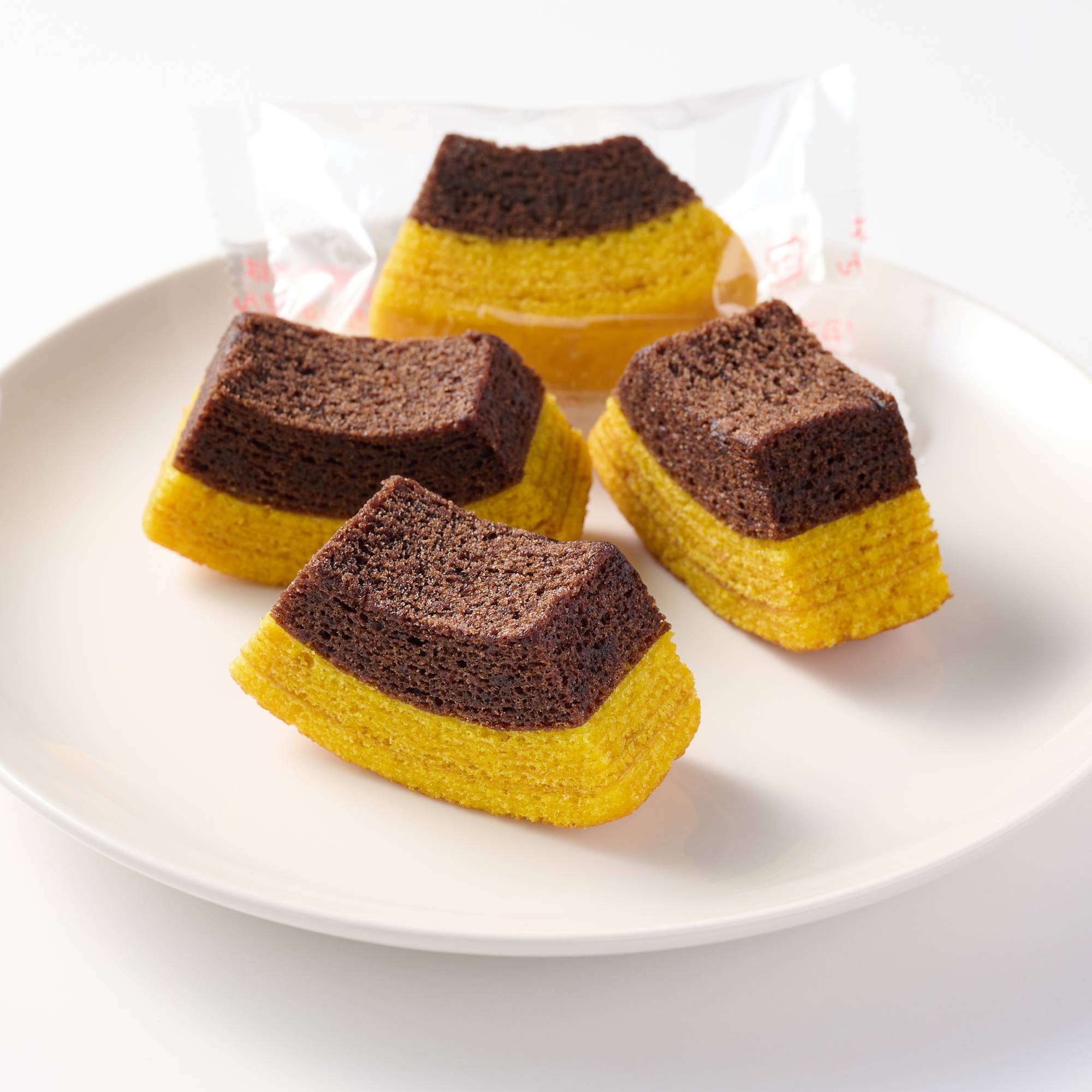 季節限定　かぼちゃとチョコのカットバウム
