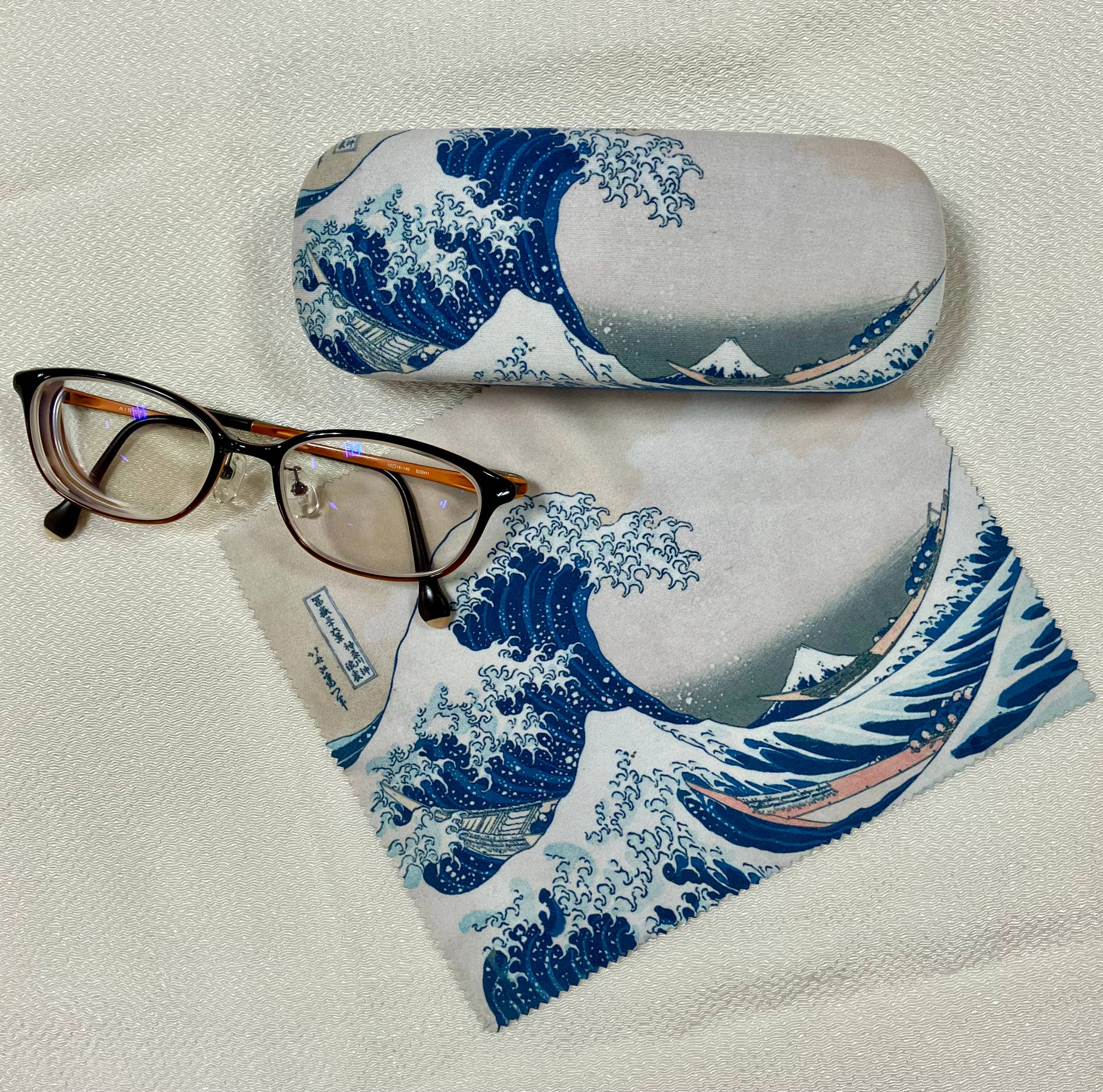 MUSEUM Glasses Case