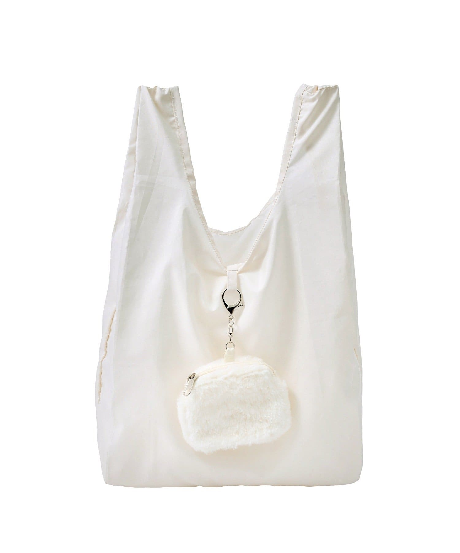 フェイクファーチャームエコバッグ　￥880(税込)