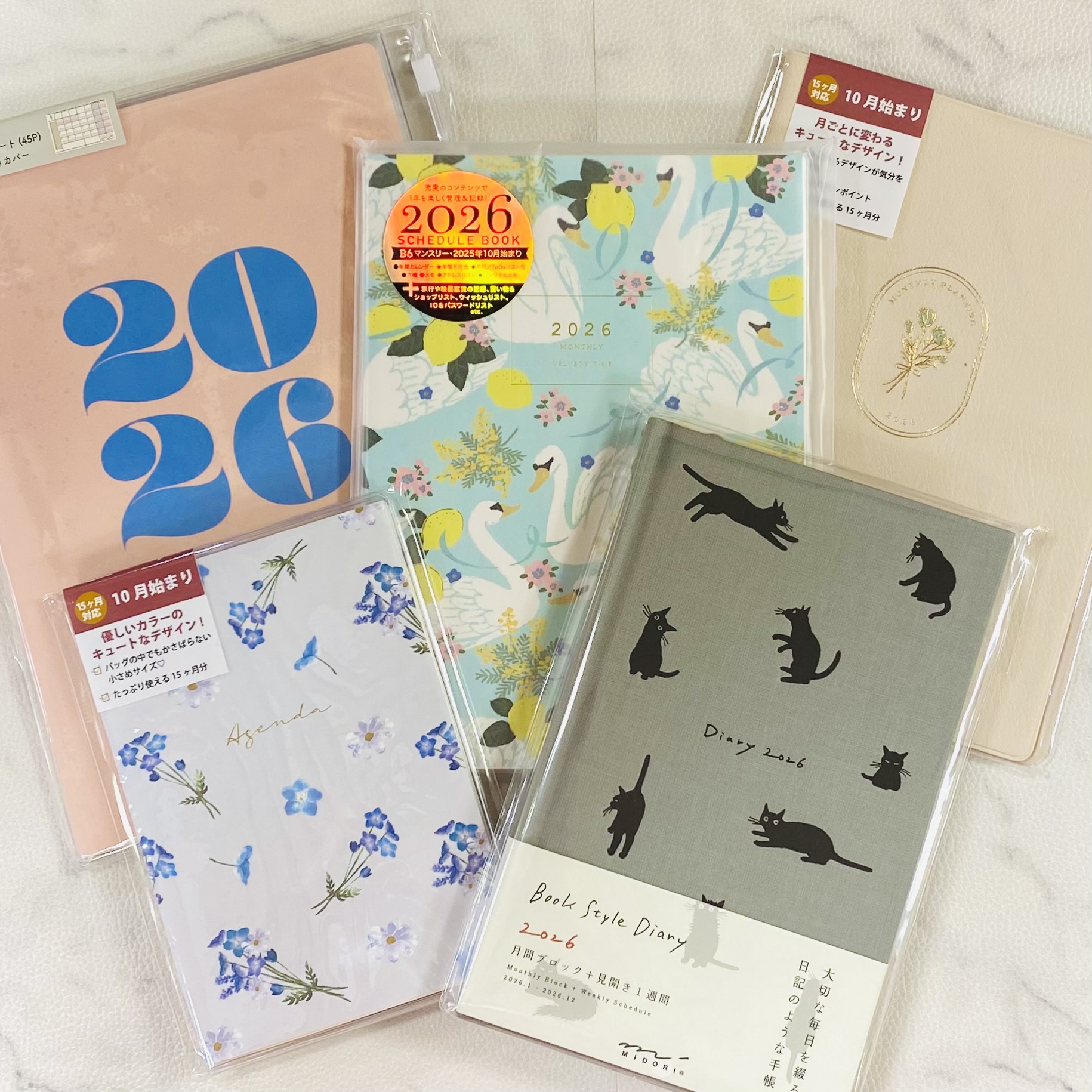 手帳多数入荷しております！